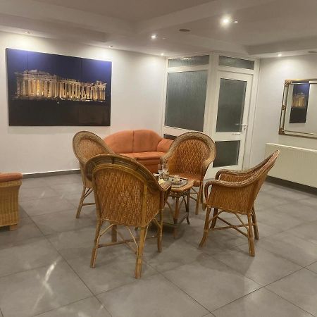Akropolis Hotel Lubeka Zewnętrze zdjęcie
